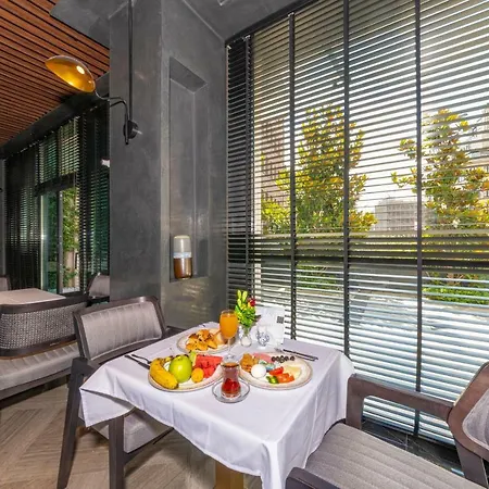 Otel Opale 3*